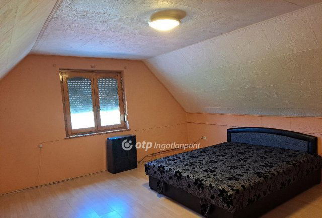 Eladó családi ház, Nagybörzsönyön 41 M Ft, 2+1 szobás