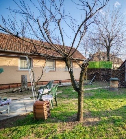 Eladó családi ház, Budapesten, XVIII. kerületben 95 M Ft