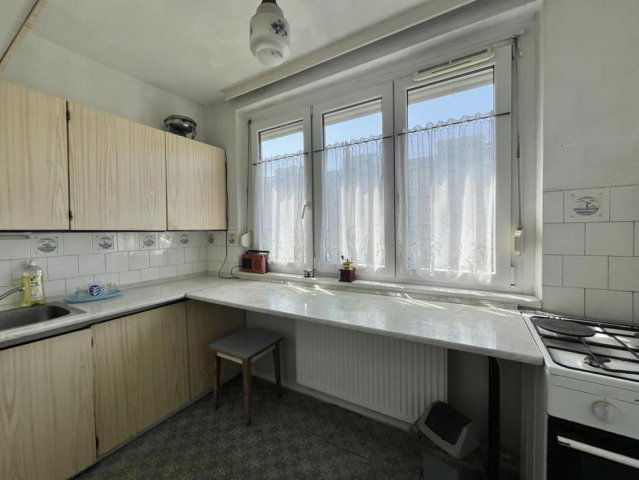 Eladó panellakás, Budapesten, III. kerületben 57 M Ft, 2 szobás