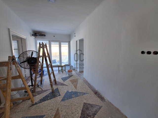 Eladó téglalakás, Szigetszentmiklóson 28 M Ft, 1 szobás