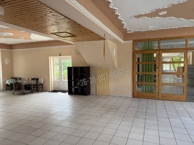 Eladó hotel, Rácalmáson 299 M Ft, 20+3 szobás