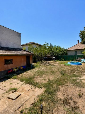 Eladó családi ház, Budapesten, XVIII. kerületben 79.9 M Ft