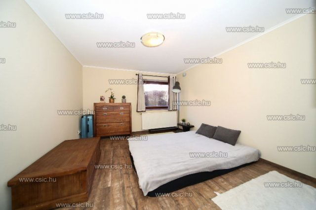 Eladó téglalakás, Budapesten, III. kerületben 44.9 M Ft