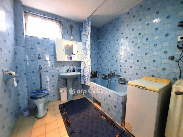Eladó sorház, Keszthelyen 115 M Ft, 4+1 szobás