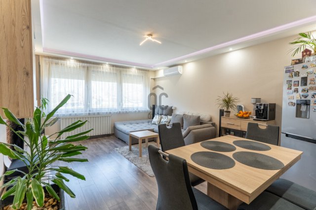 Eladó panellakás, Budapesten, X. kerületben 68.9 M Ft, 2 szobás