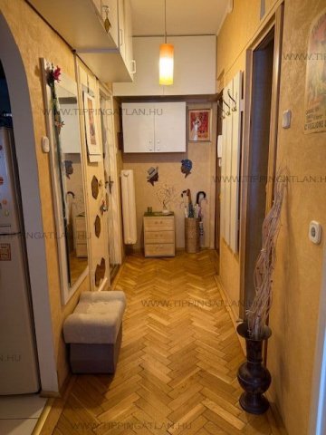 Eladó téglalakás, Budapesten, V. kerületben, Széchenyi rakparton