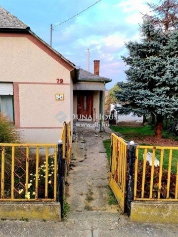 Eladó családi ház, Bogádon 19.9 M Ft, 3 szobás
