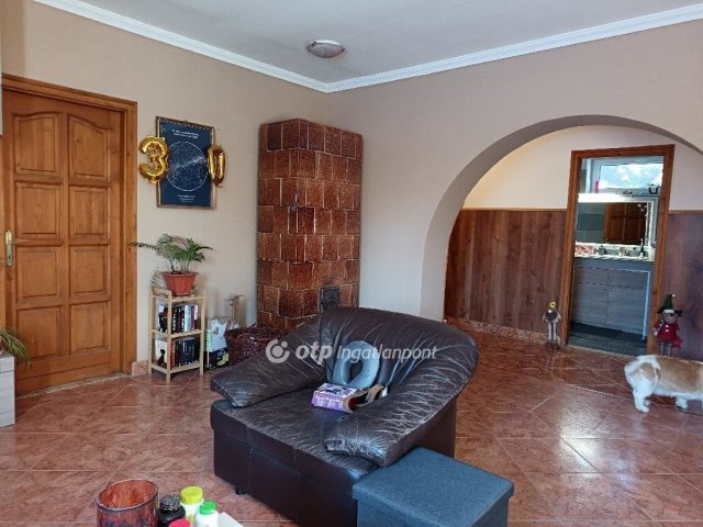 Eladó családi ház, Sárándon 78 M Ft, 2+1 szobás