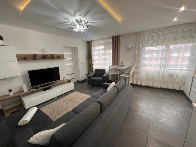 Kiadó téglalakás, albérlet, Nyíregyházán 250 E Ft / hó