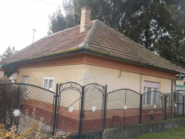 Eladó családi ház, Albertirsán 27.5 M Ft, 2 szobás
