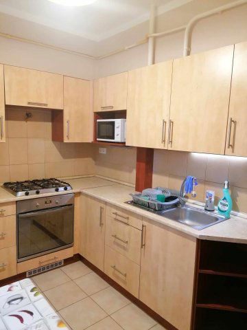 Kiadó téglalakás, albérlet, Szegeden 70 E Ft / hó, 3 szobás