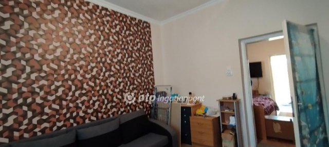 Eladó családi ház, Nagykátán 35 M Ft, 3 szobás