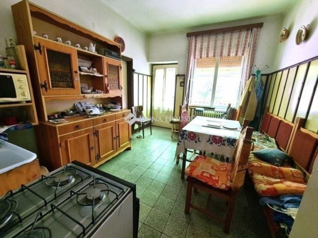 Eladó családi ház, Gyömrőn 109.9 M Ft, 5 szobás