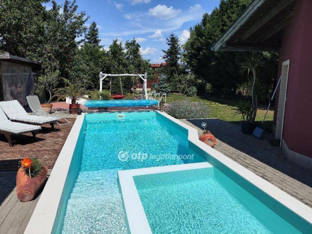 Eladó családi ház, Érden 149 M Ft, 3+3 szobás