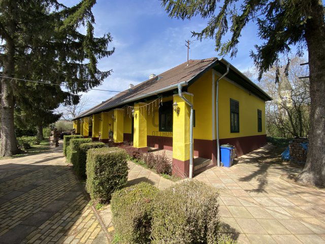 Eladó családi ház, Galgamácsán 194 M Ft, 6 szobás