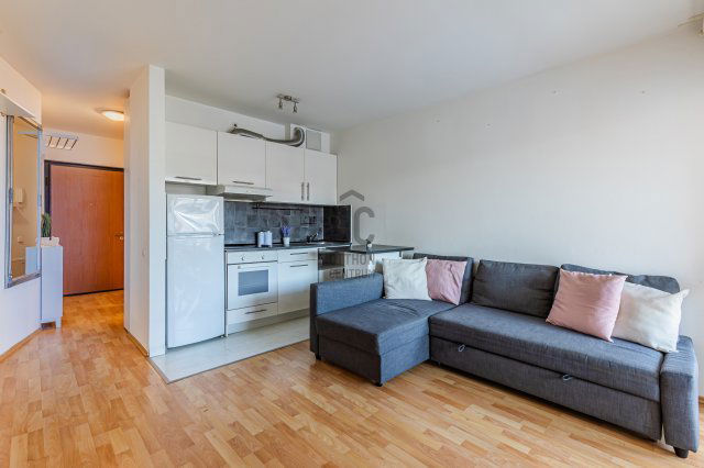 Eladó téglalakás, Budapesten, IX. kerületben 70 M Ft, 1 szobás