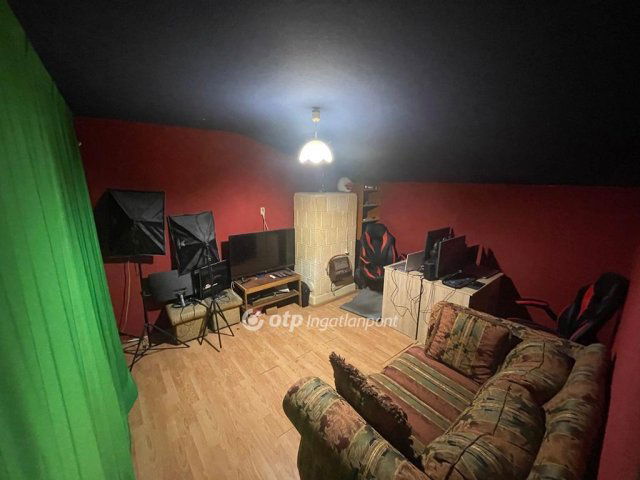 Eladó családi ház, Törökbálinton 44.9 M Ft, 3+1 szobás