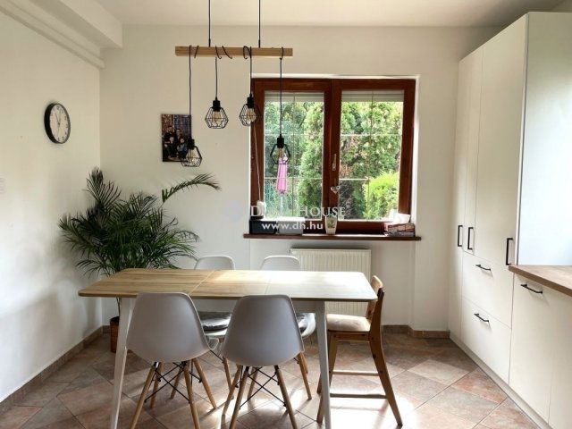 Eladó családi ház, Fóton 229 M Ft, 7 szobás