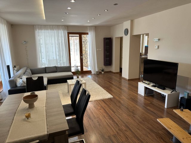 Eladó családi ház, Kaposmérőn 130 M Ft, 6+1 szobás