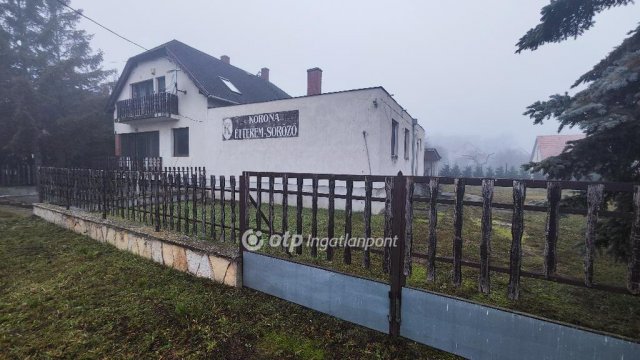 Eladó családi ház, Hajmáskéren 64.9 M Ft, 3+1 szobás