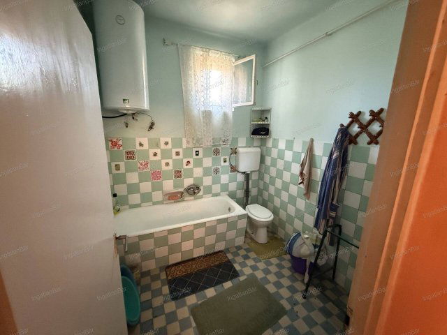 Eladó családi ház, Ököritófülpösön 13.5 M Ft, 3 szobás