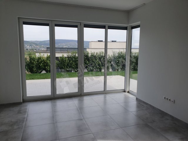 Kiadó téglalakás, albérlet, Törökbálinton 510 E Ft / hó