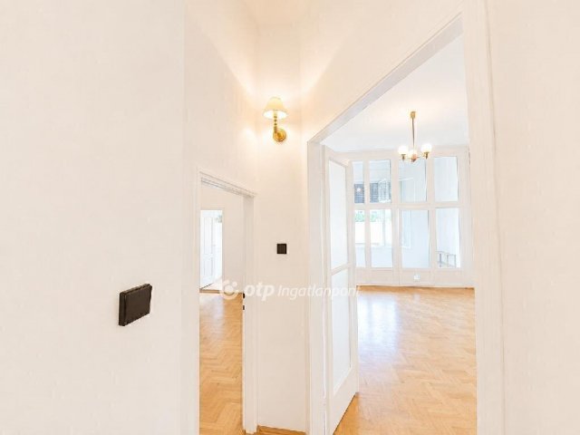 Eladó téglalakás, Budapesten, IV. kerületben 79.9 M Ft, 2 szobás