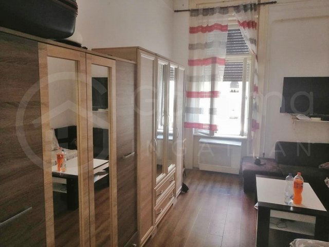 Kiadó téglalakás, albérlet, Miskolcon 120 E Ft / hó, 1 szobás