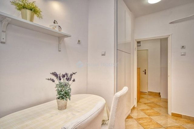 Eladó téglalakás, Budapesten, XVIII. kerületben 65.9 M Ft