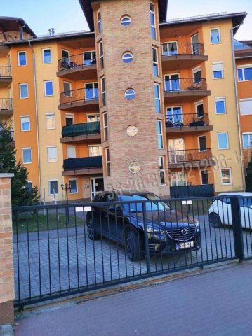 Eladó téglalakás, Dunakeszin, Barátság útján 54 M Ft