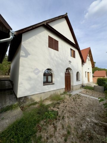 Eladó nyaraló, Piliscséven 39 M Ft, 2 szobás