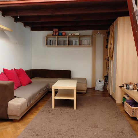 Eladó téglalakás, Budapesten, VI. kerületben, Eötvös utcában
