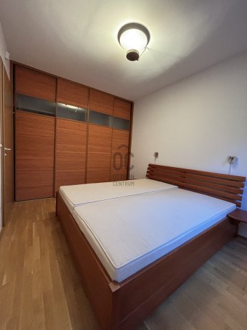 Eladó téglalakás, Budapesten, VI. kerületben 79.9 M Ft, 2 szobás