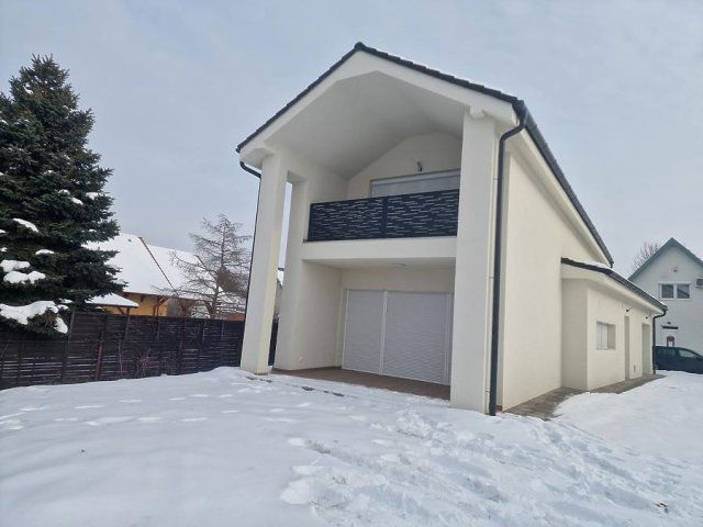 Eladó családi ház, Dunakeszin 199 M Ft, 5 szobás