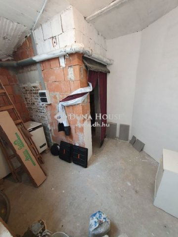 Eladó családi ház, Veresegyházon 149.9 M Ft, 2 szobás