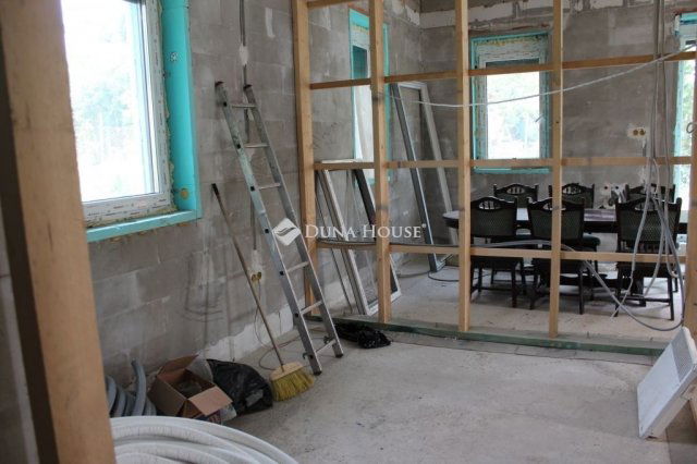 Eladó családi ház, Gödön 121.9 M Ft, 3 szobás