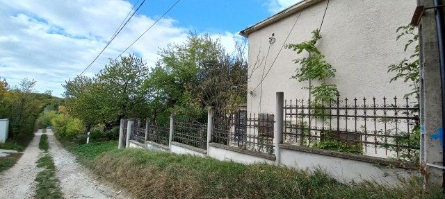 Eladó családi ház, Lovasberényben 45.9 M Ft, 3 szobás