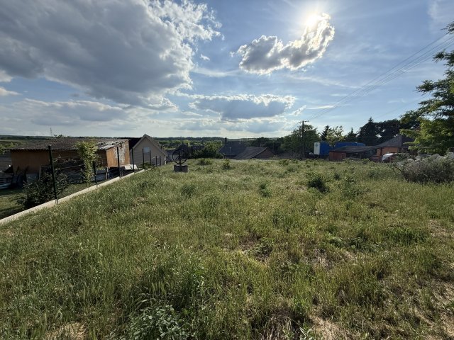 Eladó telek, Tabajdon 8.9 M Ft / költözzbe.hu