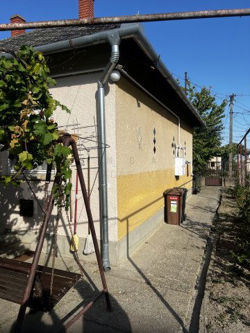 Eladó családi ház, Szegeden, Adorján utcában 62 M Ft