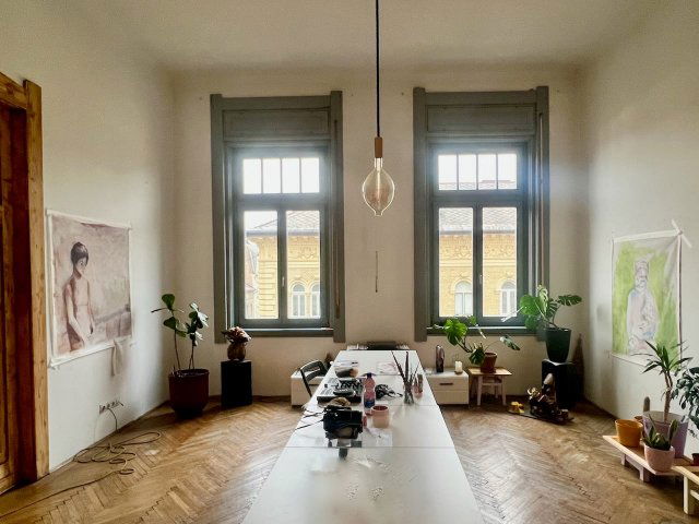 Eladó téglalakás, VIII. kerületben, Népszínház utcában