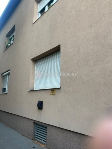 Eladó téglalakás, Budapesten, IV. kerületben 60.9 M Ft, 1 szobás