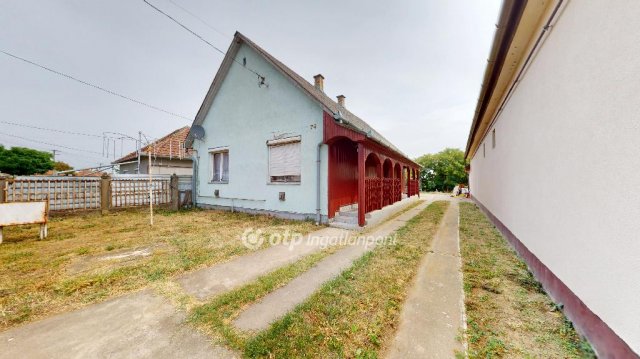 Eladó családi ház, Ópályin 21.5 M Ft, 2 szobás