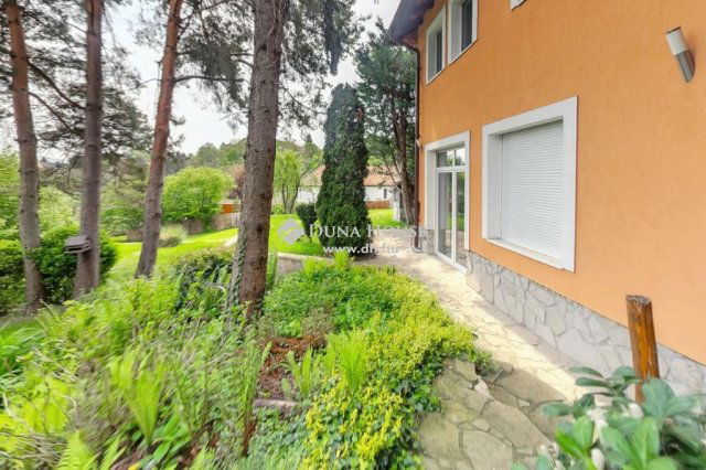 Eladó családi ház, Budapesten, II. kerületben 249.9 M Ft