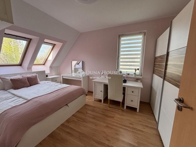 Eladó sorház, Kecskeméten 132 M Ft, 4 szobás