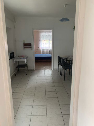 Kiadó családi ház, albérlet, Egerben 150 E Ft / hó, 2 szobás