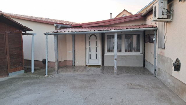 Eladó családi ház, Szolnokon 38.9 M Ft, 3+1 szobás