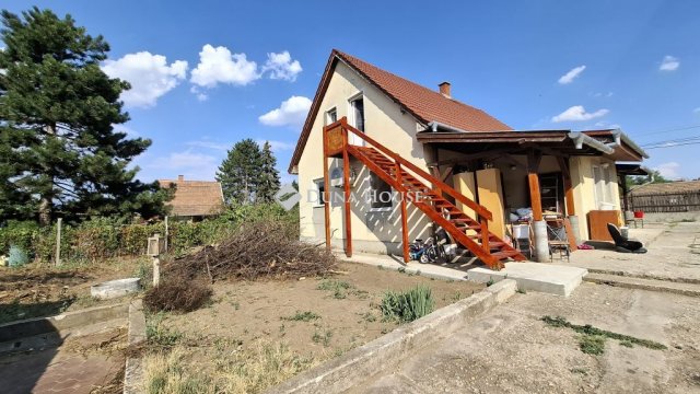 Eladó téglalakás, Őrbottyánban 49.9 M Ft, 3 szobás