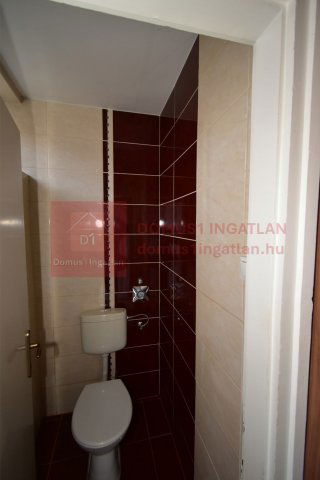 Eladó téglalakás, Szombathelyen, Kőszegi utcában 42.8 M Ft