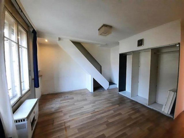 Eladó családi ház, Budapesten, XV. kerületben 55 M Ft, 2 szobás