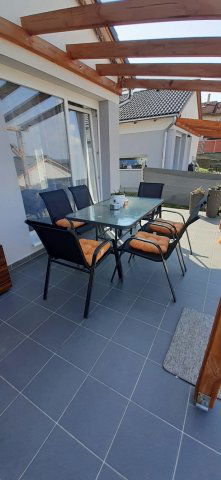 Eladó téglalakás, Zalaegerszegen 59.9 M Ft, 4 szobás